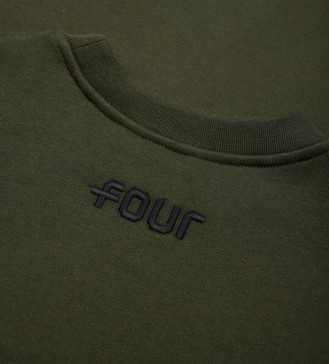 4 Patch Crewneck Army Green