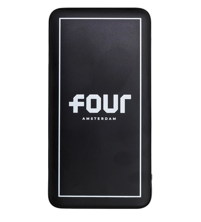 FOUR Powerbank